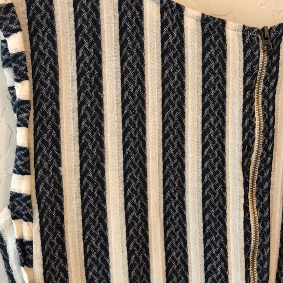 Universal Thread Romper - Picture 3 of 5